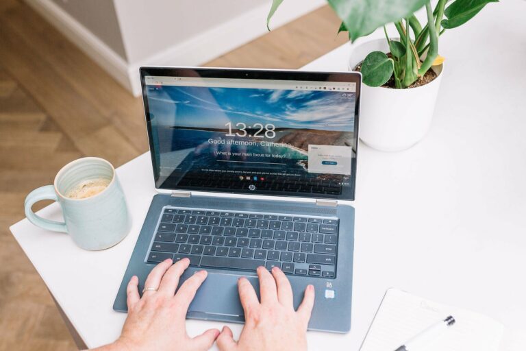 The Resilient Retail Club - Ten Minute Small Business Tips: Running A Promotion That Doesn’t Damage Your Brand, What Does Black Friday Mean For Your Business?